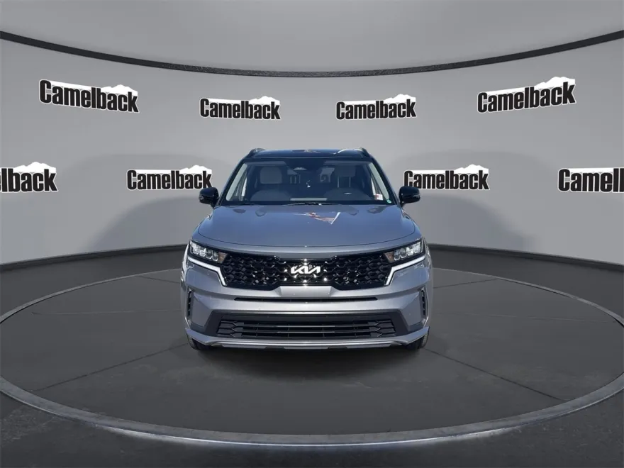 2022 Kia Sorento S photo 1