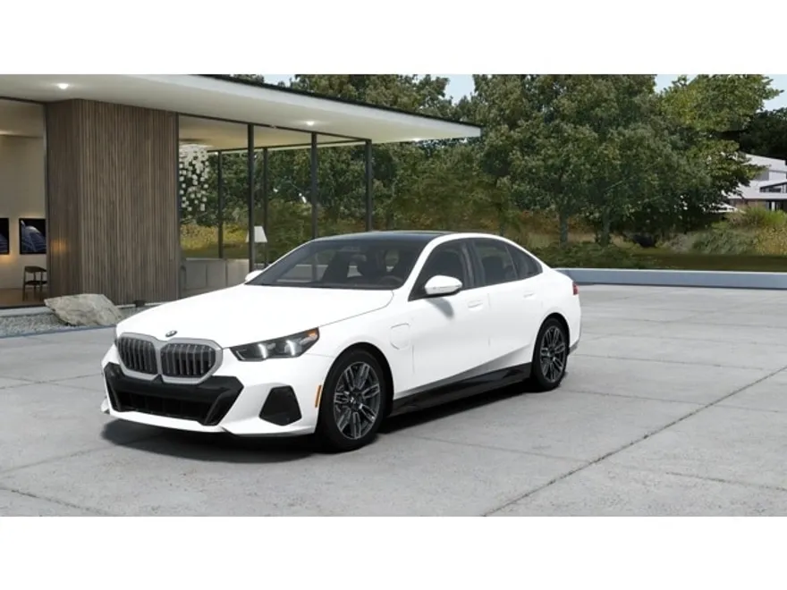 2026 Bmw 550e xDrive photo 1
