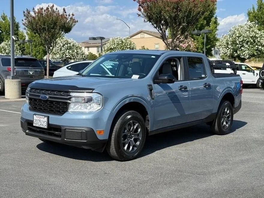2024 Ford Maverick XLT photo 1