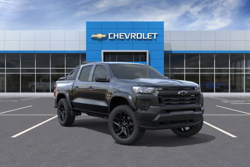 2025 Chevrolet Colorado Trail Boss photo 1
