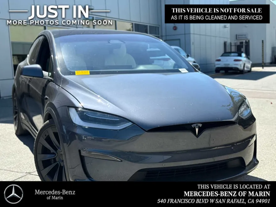 2022 Tesla Model X photo 1