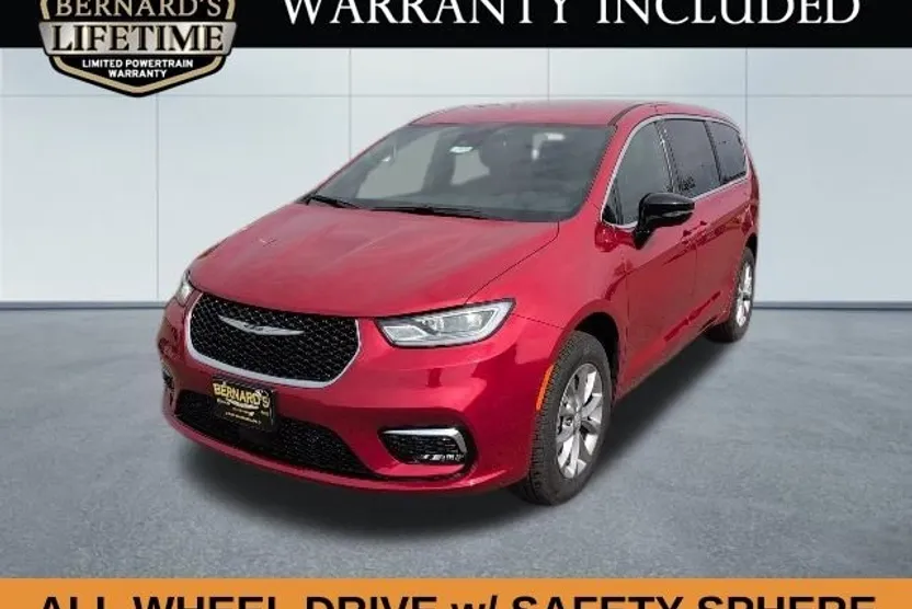 2026 Chrysler Pacifica photo 1