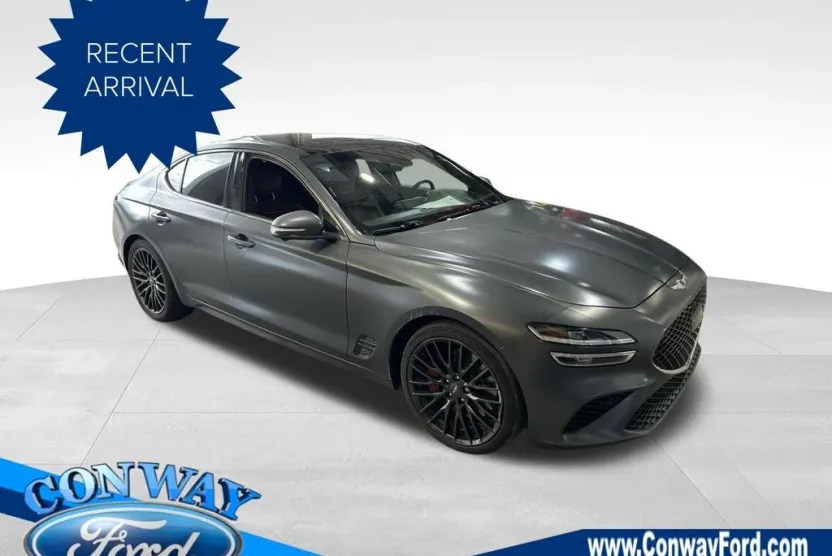 2022 Genesis G70 3.3T Launch Edition photo 1
