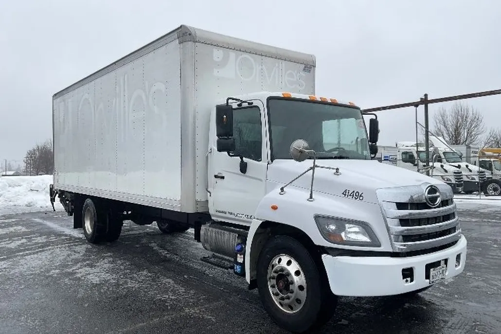 2020 Hino Conventional Type Truck Single Cab photo 1