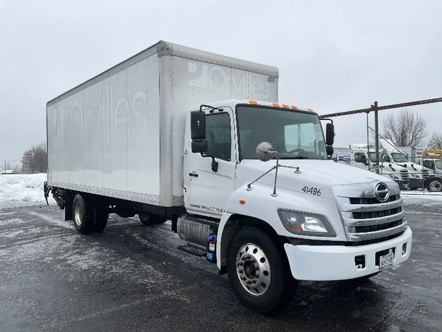 2020 Hino Conventional Type Truck Single Cab photo 1