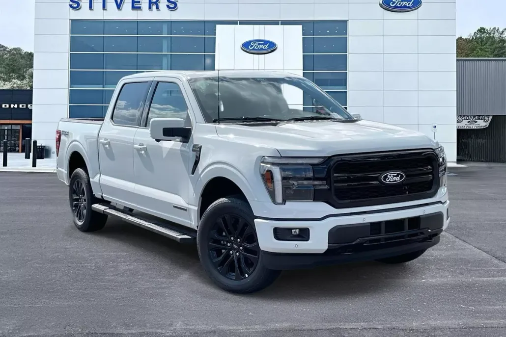 2025 Ford F-150 Lariat photo 1