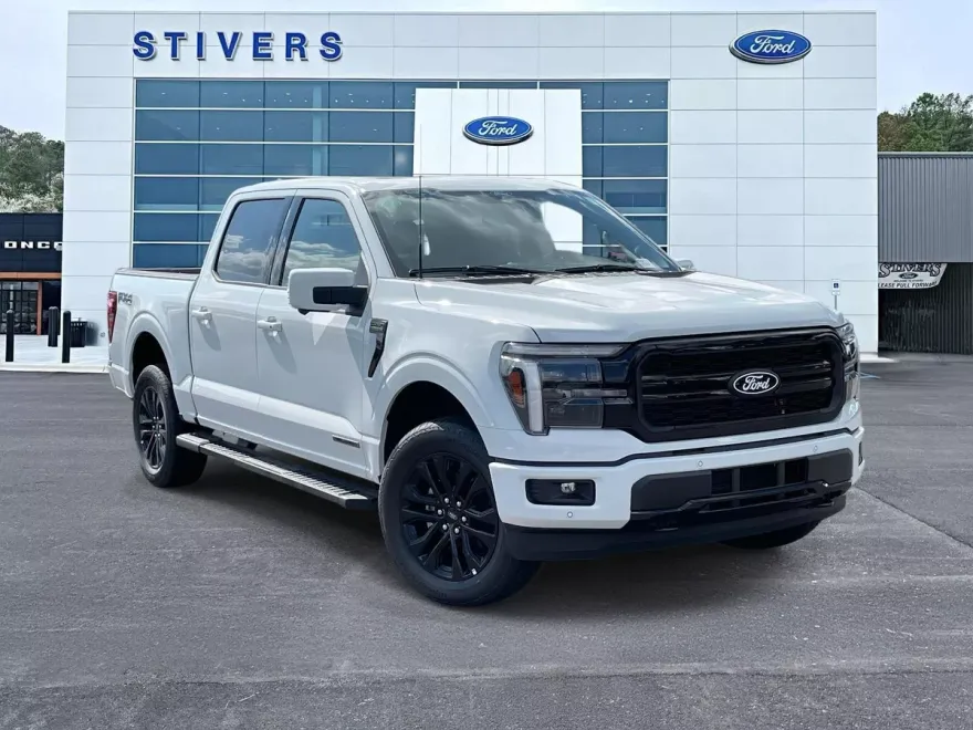 2025 Ford F-150 Lariat photo 1