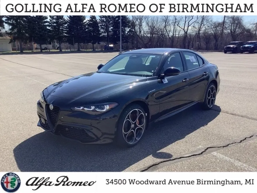 2025 Alfa Romeo Giulia SPRINT photo 1