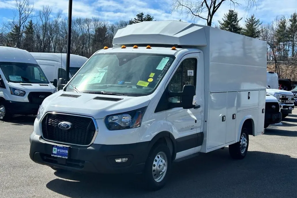 2024 Ford Transit photo 1