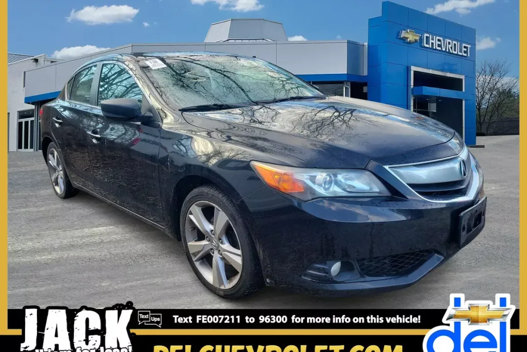 2015 Acura ILX Premium photo 1