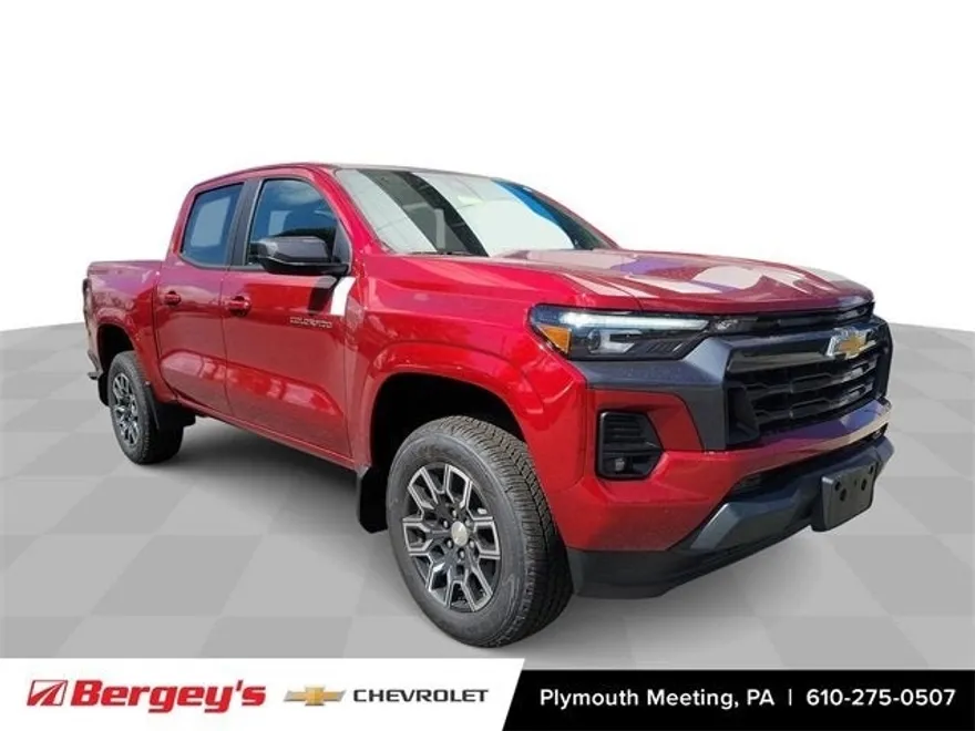 2024 Chevrolet Colorado LT photo 1