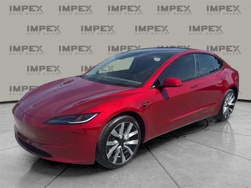 2025 Tesla Model 3 Long Range photo 1