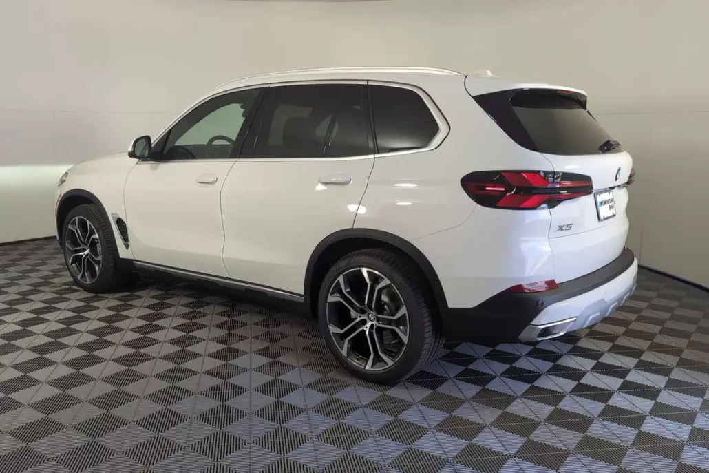 2026 Bmw X5 sDrive40i photo 1