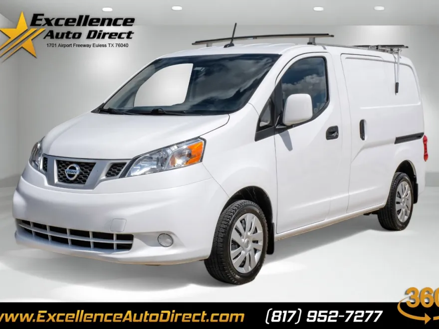 2021 Nissan NV200 SV photo 1