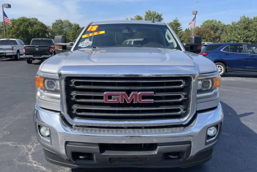 2018 Gmc Sierra 2500 SLE photo 1