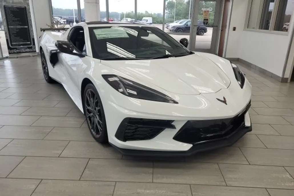 2026 Chevrolet Corvette Stingray 3LT photo 1