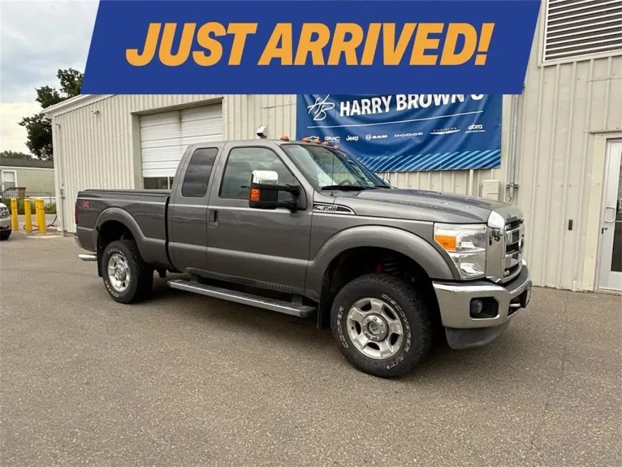 2011 Ford F-350 XLT photo 1