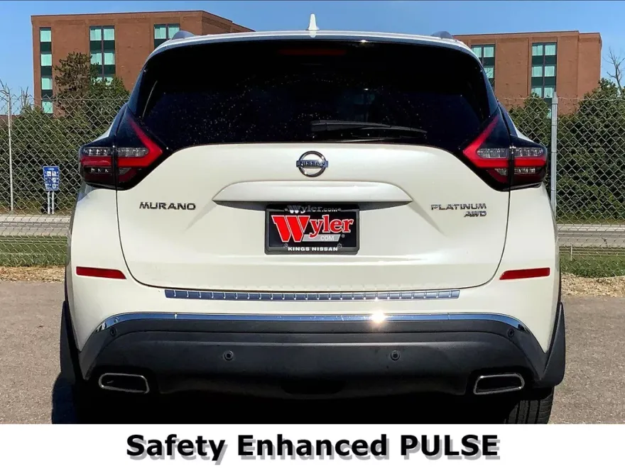 2021 Nissan Murano Platinum photo 1