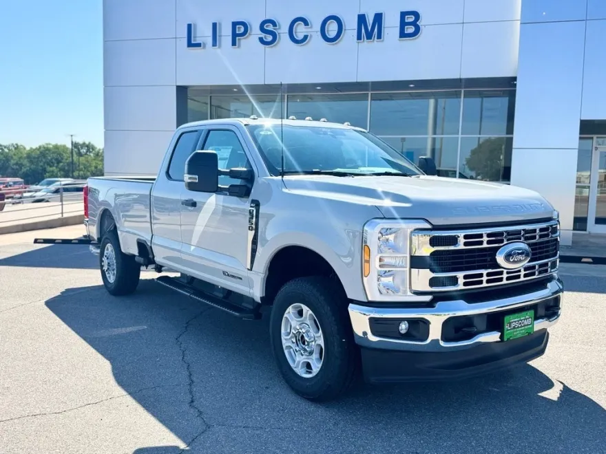 2026 Ford F-350 photo 1