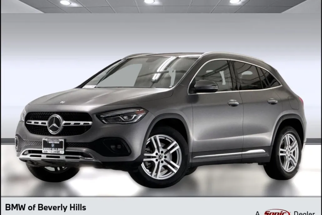 2021 Mercedes Benz GLA 250 photo 1