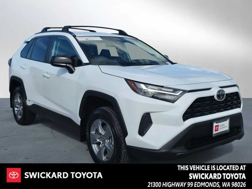 2025 Toyota RAV4 Hybrid LE photo 1
