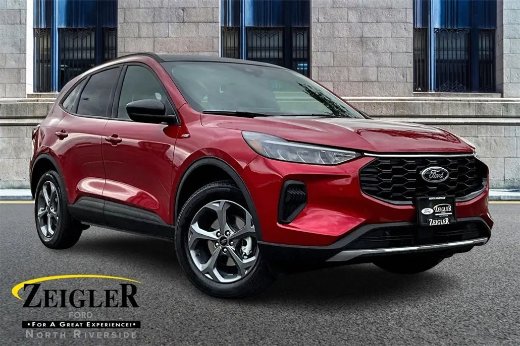 2025 Ford Escape ST-Line photo 1