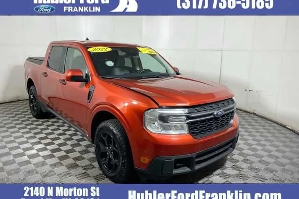 2022 Ford Maverick XLT photo 1