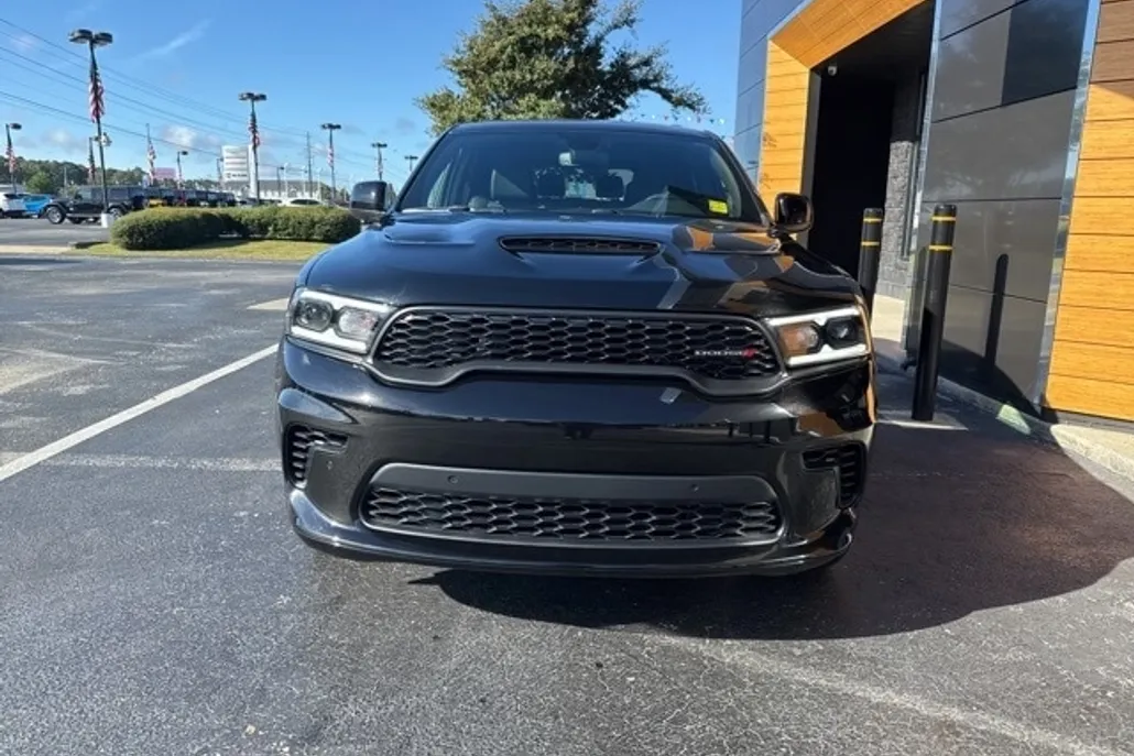 2025 Dodge Durango R/T photo 1