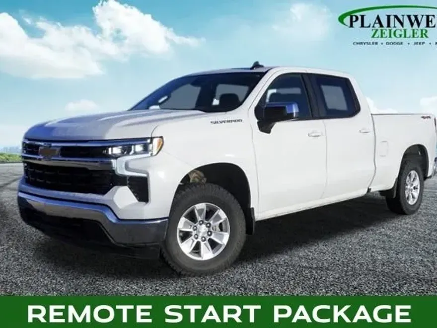 2025 Chevrolet Silverado 1500 LT photo 1