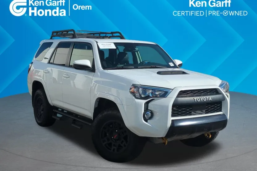 2020 Toyota 4Runner Base photo 1