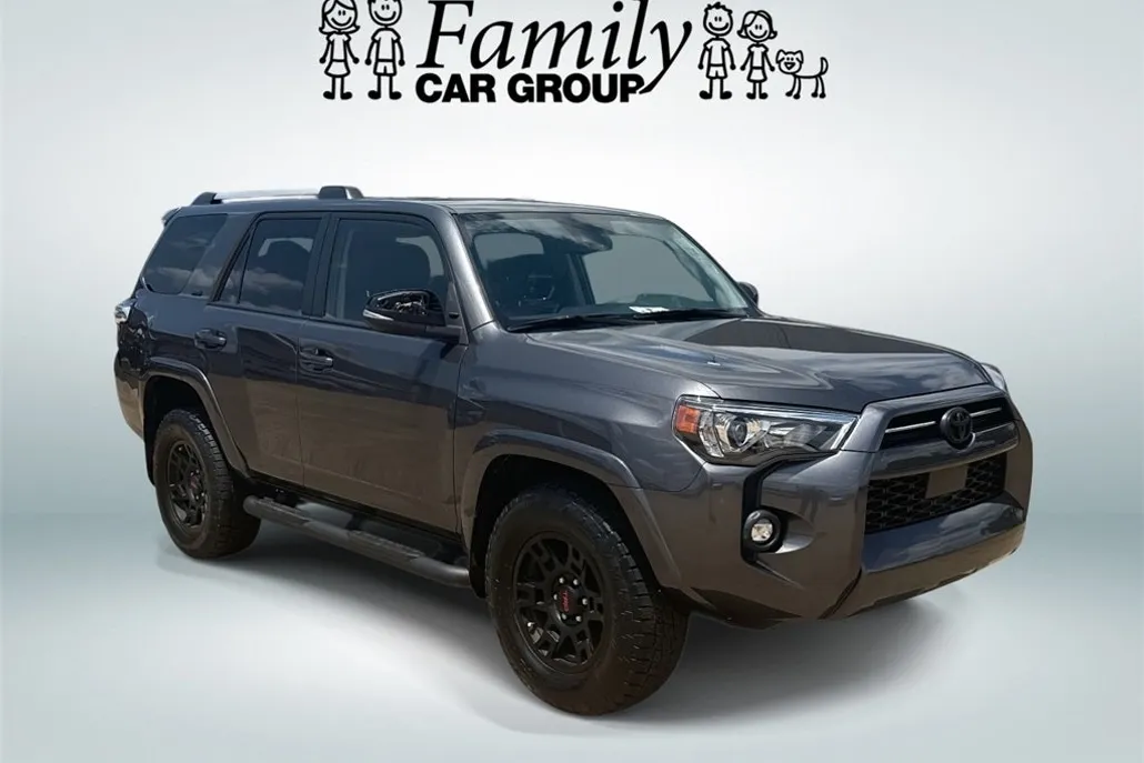 2023 Toyota 4Runner SR5 Premium photo 1
