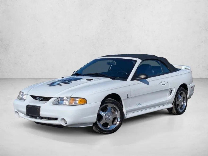 1996 Ford Mustang Cobra photo 1