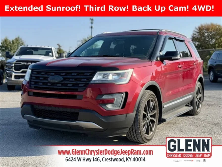 2017 Ford Explorer XLT photo 1