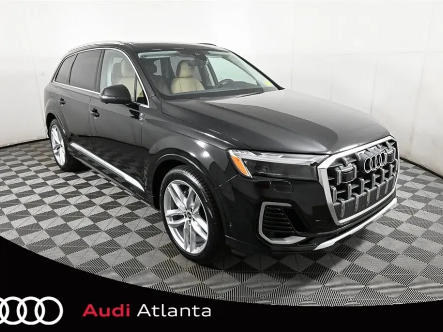 2025 Audi Q7 55 Premium Plus photo 1
