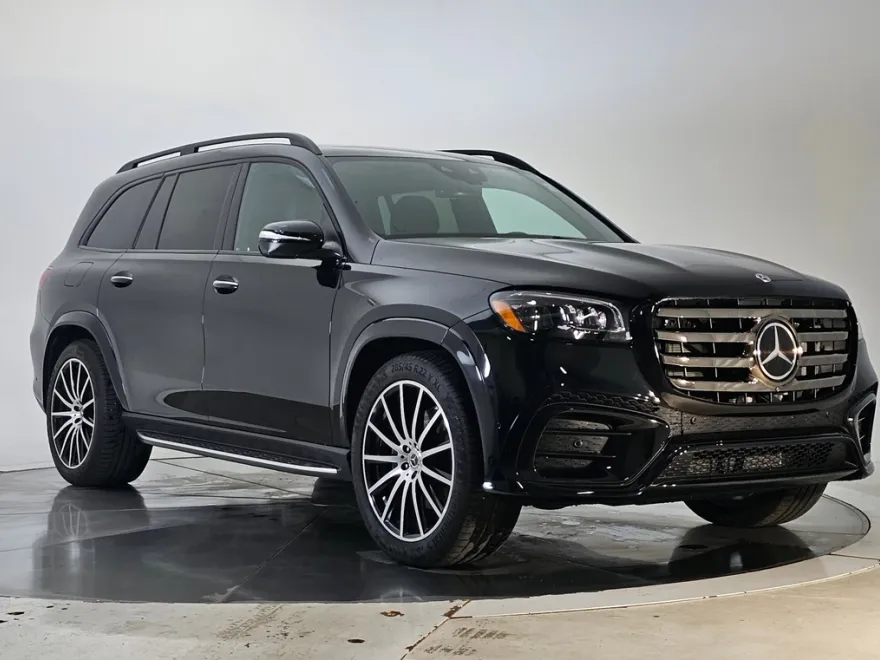 2024 Mercedes Benz GLS 450 4MATIC photo 1