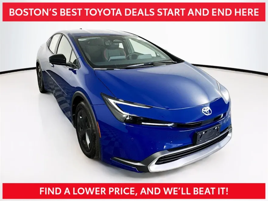 2025 Toyota Prius Plug-in Hybrid SE photo 1