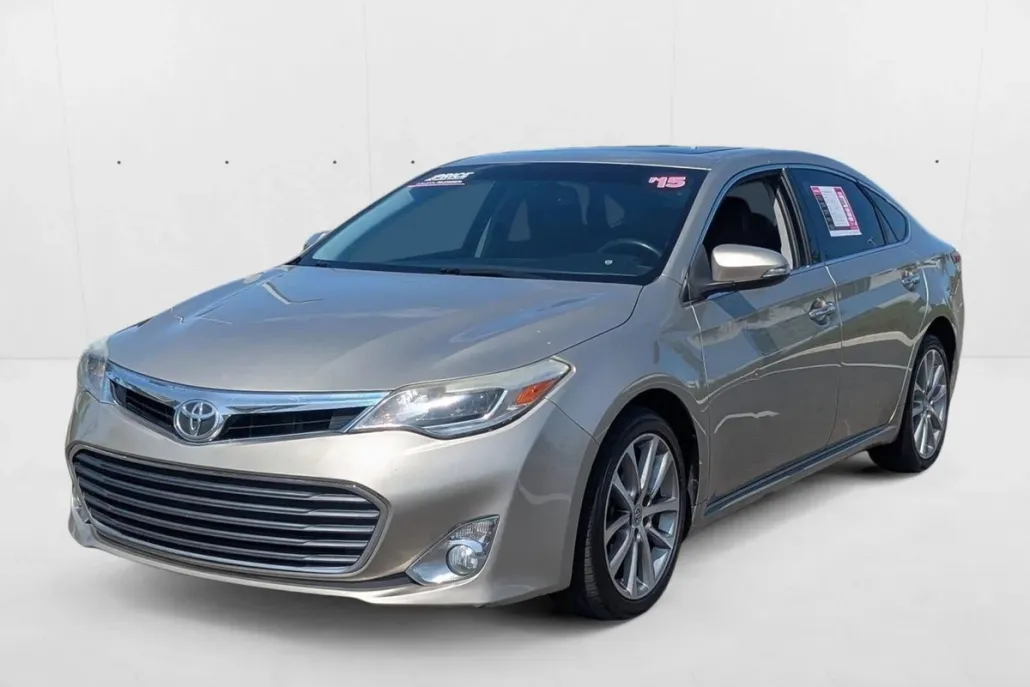 2015 Toyota Avalon XLE Touring photo 1