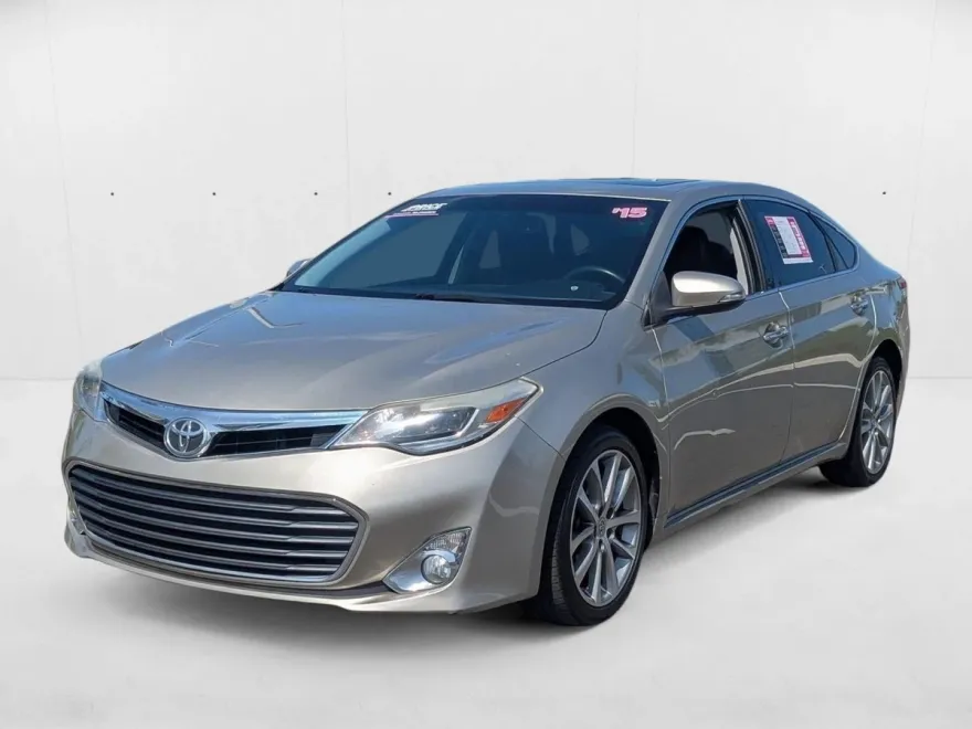 2015 Toyota Avalon XLE Touring photo 1