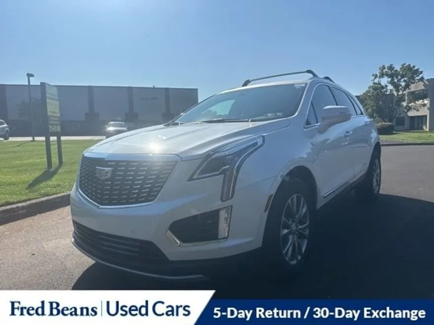 2021 Cadillac XT5 Premium Luxury photo 1