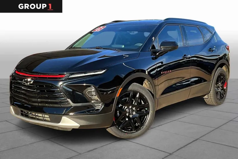 2023 Chevrolet Blazer 2LT photo 1