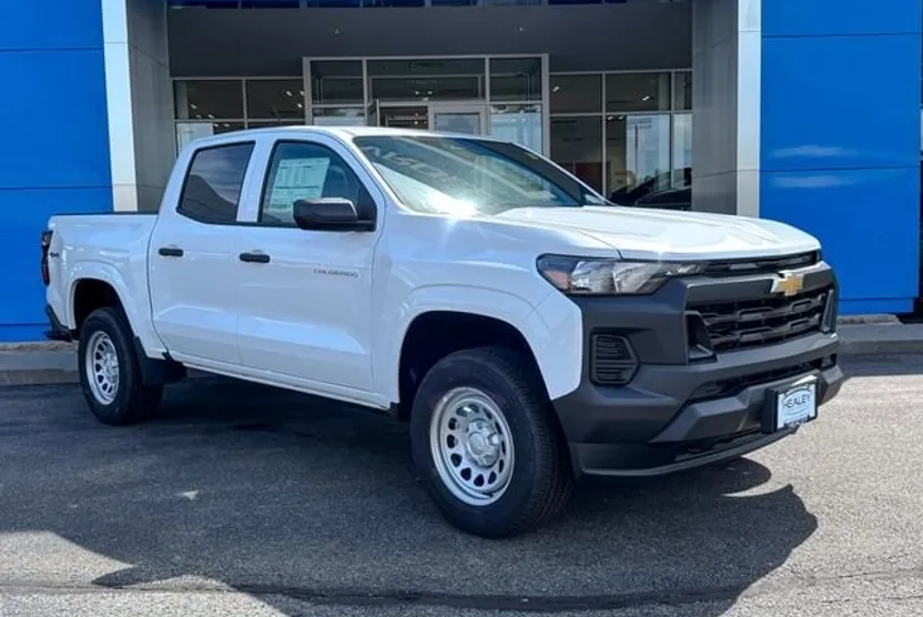 2026 Chevrolet Colorado Work Truck photo 1