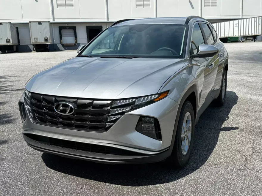 2024 Hyundai Tucson SEL photo 1