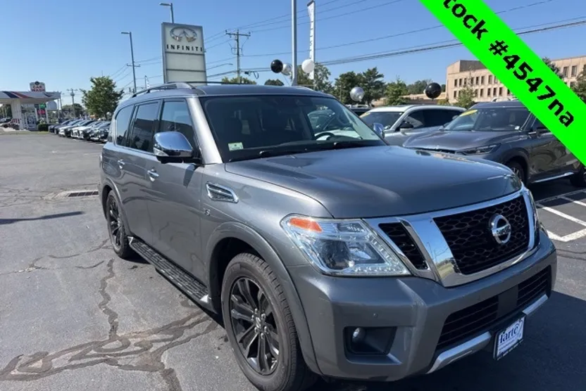 2018 Nissan Armada Platinum photo 1