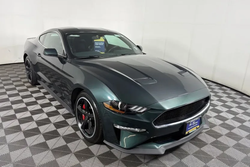 2020 Ford Mustang Bullitt Premium photo 1
