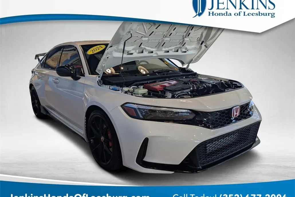 2024 Honda Civic Type R Hatchback photo 1
