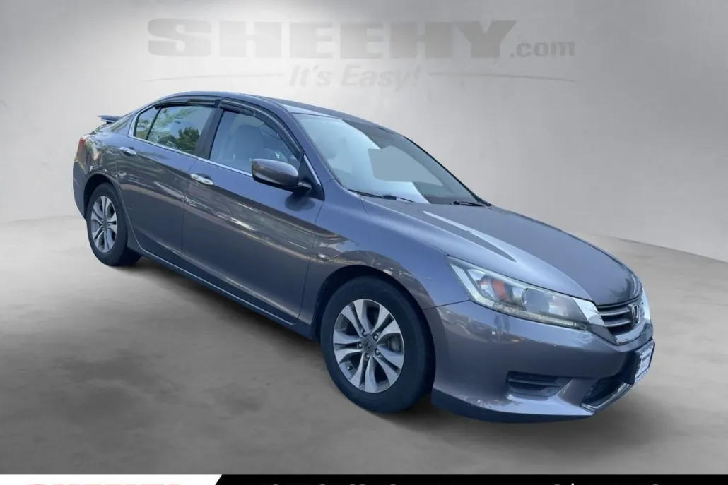 2015 Honda Accord LX photo 1