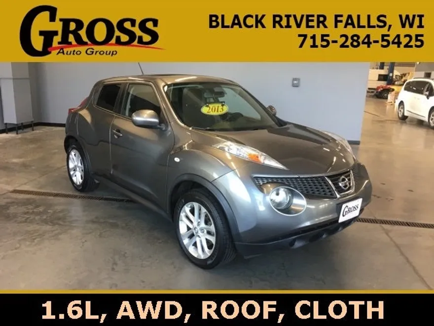 2013 Nissan Juke SV photo 1