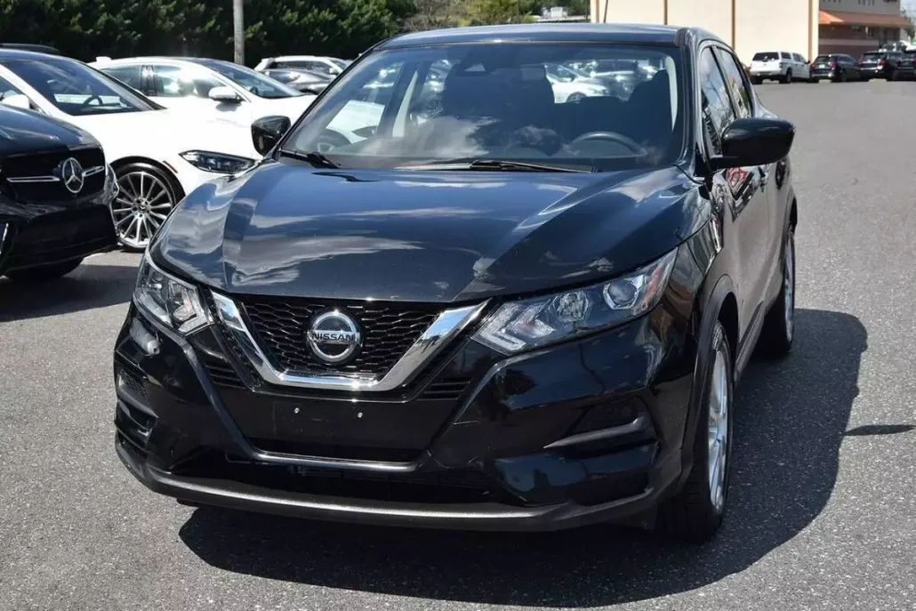2020 Nissan Rogue Sport S photo 1