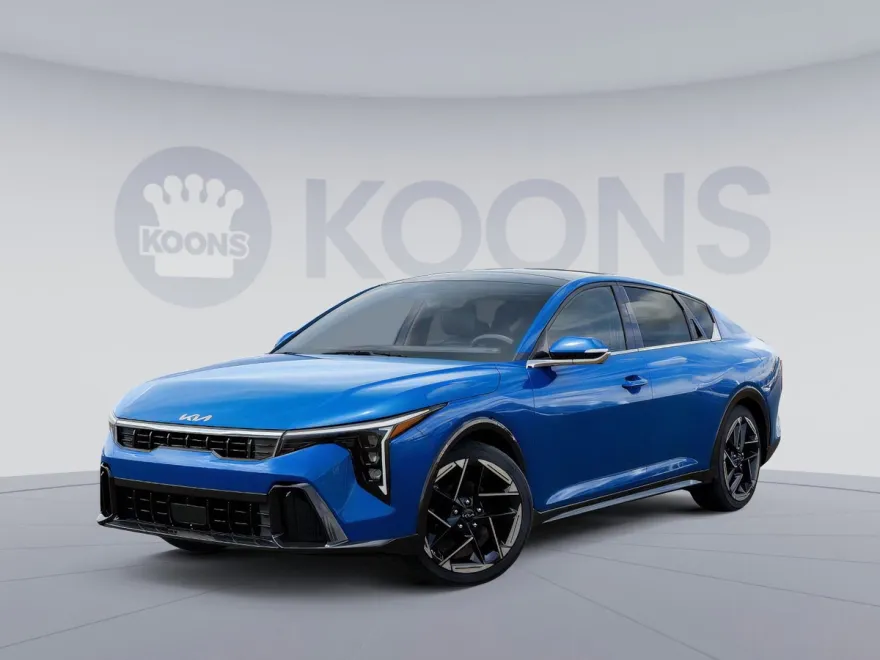 2025 Kia K4 GT-Line photo 1