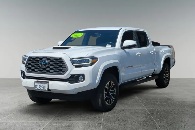 2023 Toyota Tacoma TRD Sport photo 1